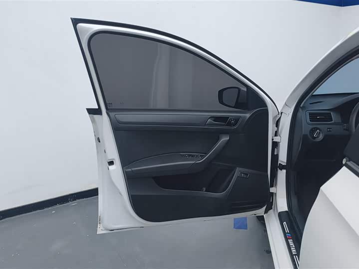 Фото 7 - Volkswagen Santana