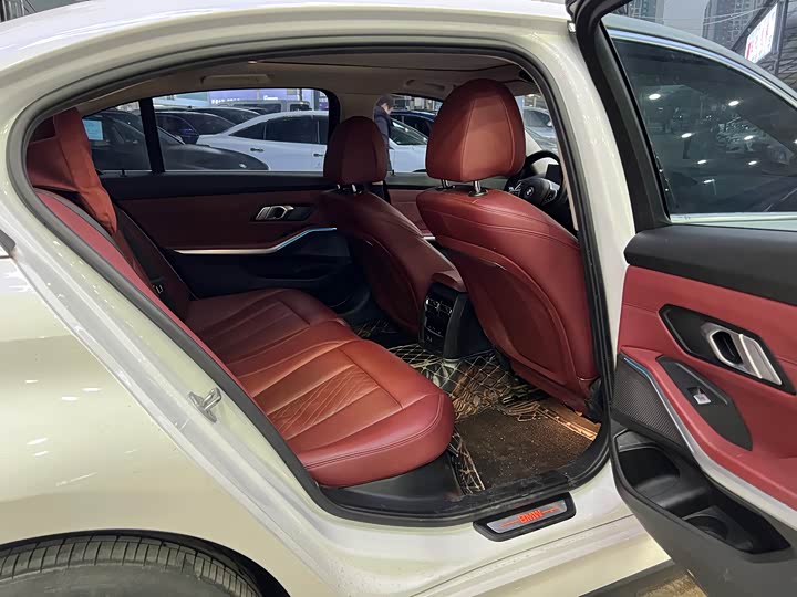 Фото 10 - BMW i3