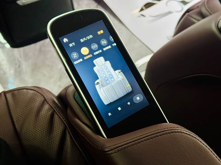 Фото 18 - Buick GL8 Century