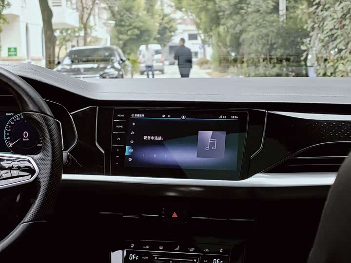 Фото 12 - Volkswagen Passat