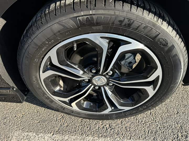 Фото 4 - Honda Accord