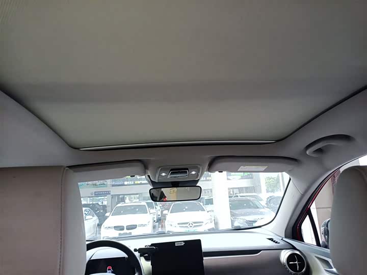 Фото 18 - BYD Yuan Pro