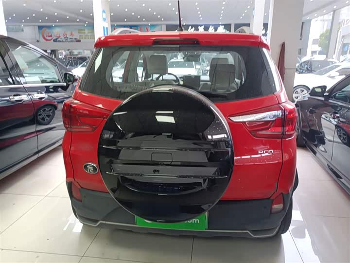 Фото 6 - BYD Yuan Pro