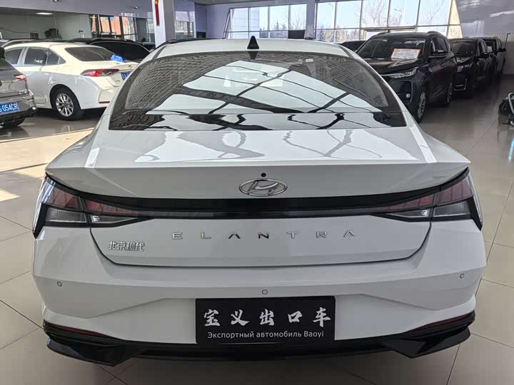 Фото 15 - Hyundai Elantra N line