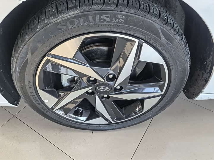 Фото 5 - Hyundai Elantra N line