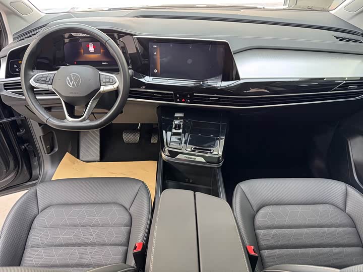 Фото 17 - Volkswagen Talagon