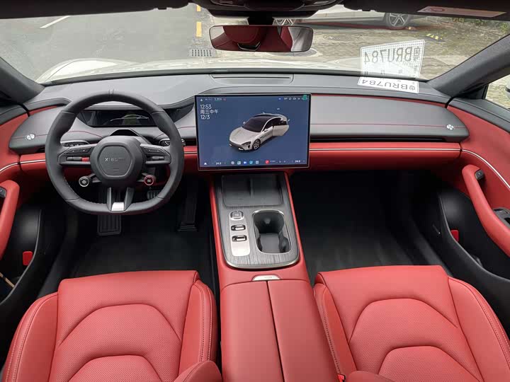 Фото 18 - Xiaomi SU7