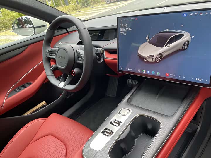 Фото 20 - Xiaomi SU7