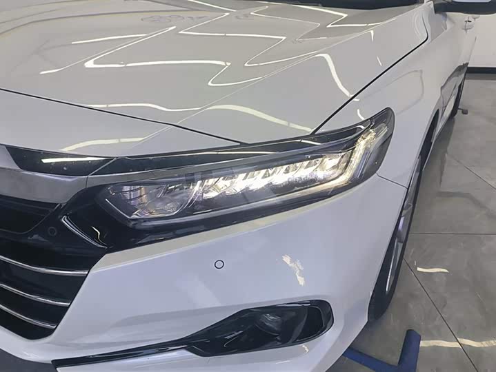 Фото 5 - Honda Accord