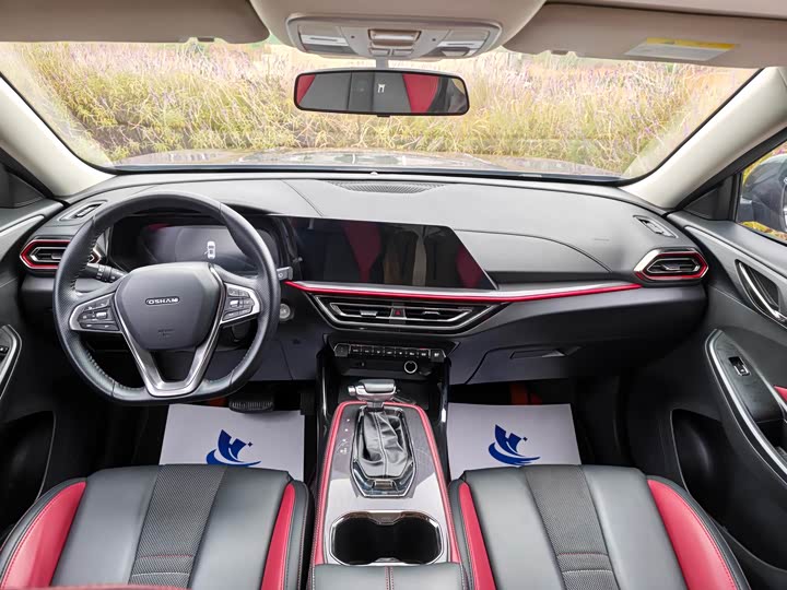 Фото 9 - Changan Oshan X5