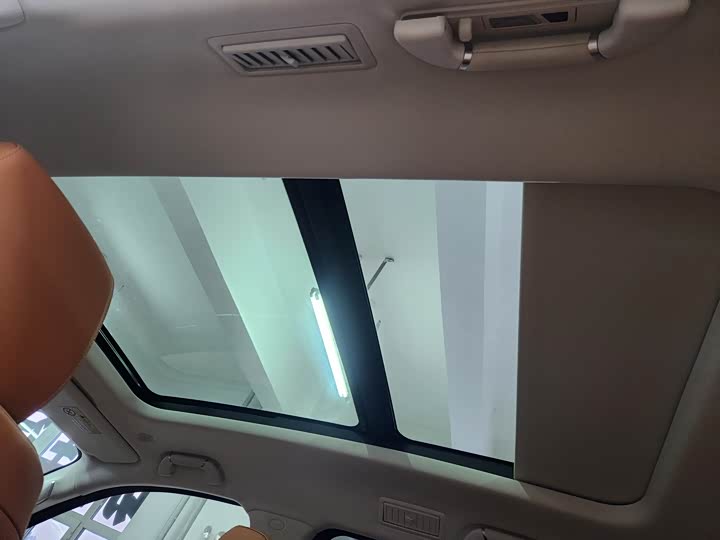 Фото 10 - Tank 500