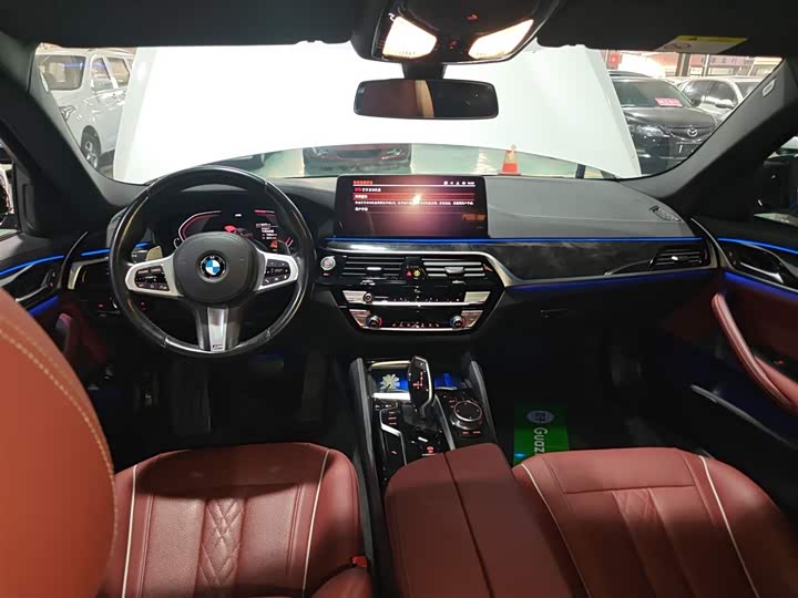 Фото 10 - BMW 5 Series