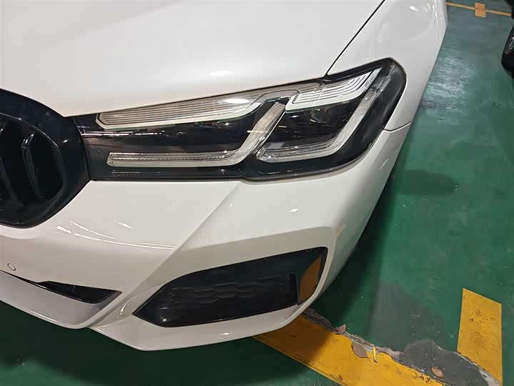 Фото 24 - BMW 5 Series