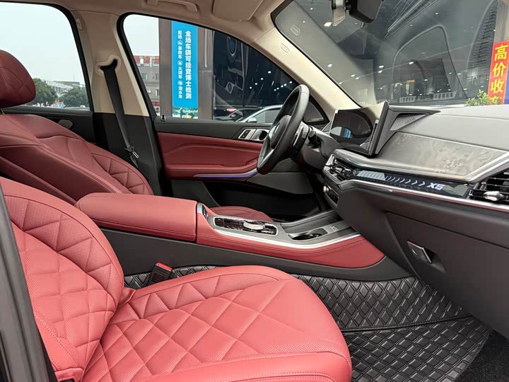 Фото 12 - BMW X5