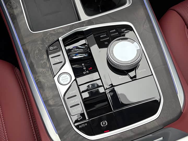 Фото 15 - BMW X5