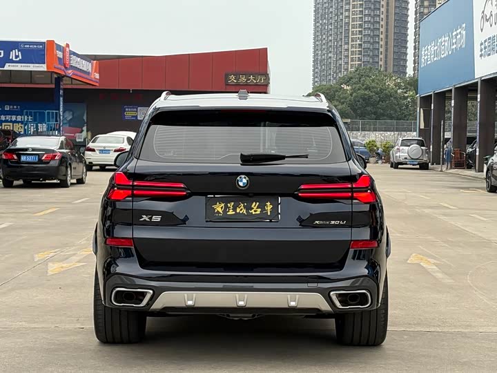 Фото 20 - BMW X5