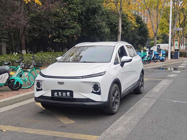 Фото 1 - Geely Geometry E Firefly