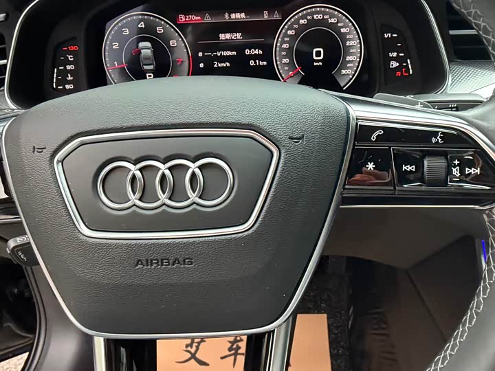 Фото 18 - Audi A6L