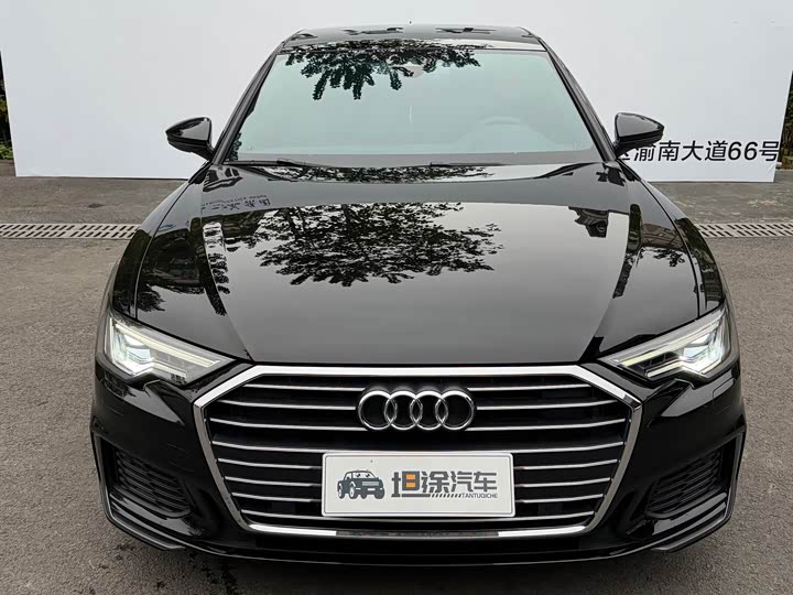 Фото 2 - Audi A6L