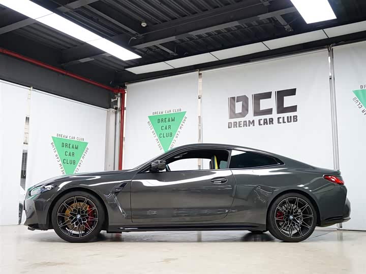 Фото 21 - BMW M4