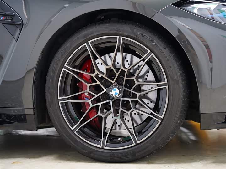 Фото 46 - BMW M4