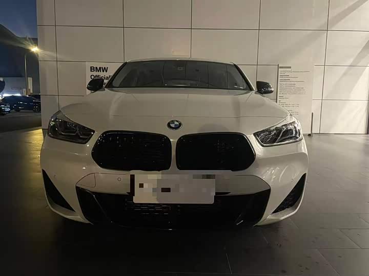 Фото 2 - BMW X2