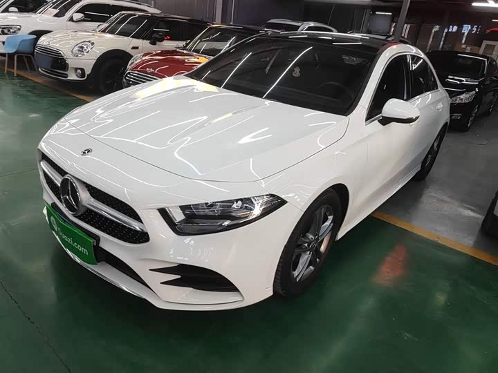 Фото 2 - Mercedes-Benz A-Class