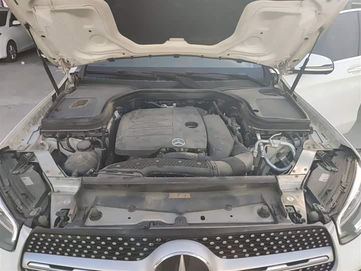Фото 20 - Mercedes-Benz GLC-Class