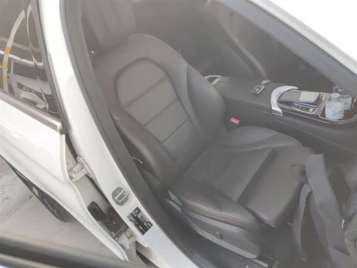 Фото 25 - Mercedes-Benz GLC-Class