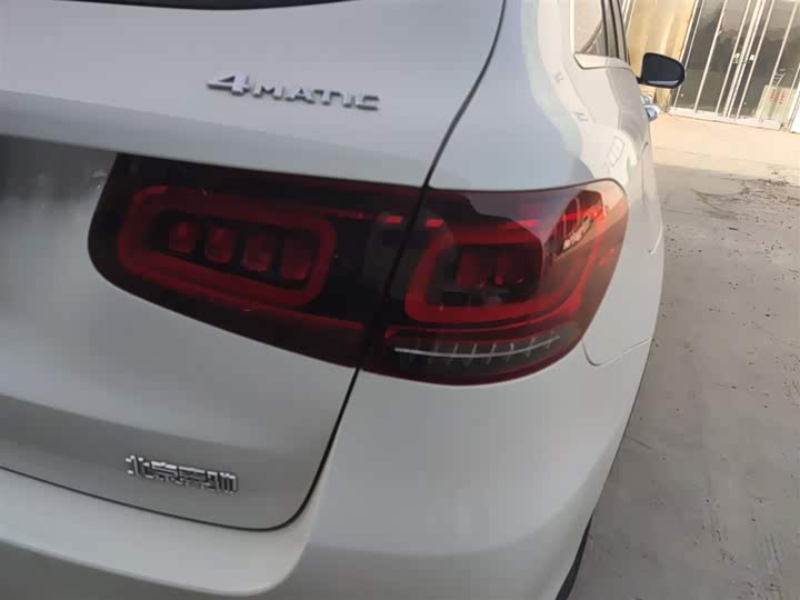 Фото 8 - Mercedes-Benz GLC-Class