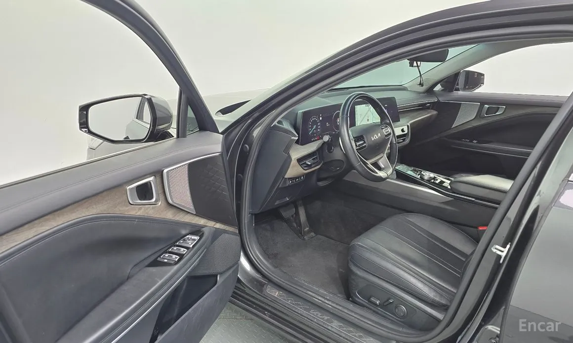 Фото 10 - Kia K8