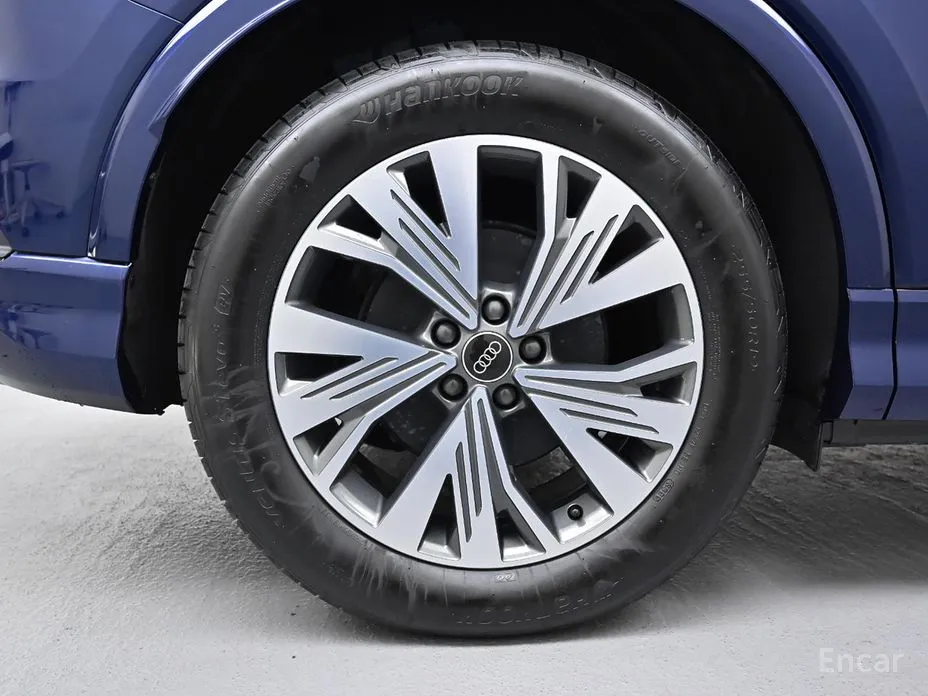 Фото 5 - Audi Q4 e-tron