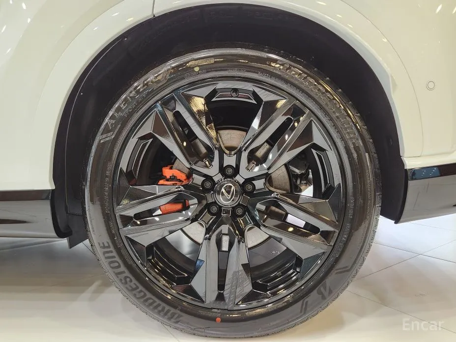 Фото 6 - Lexus RX