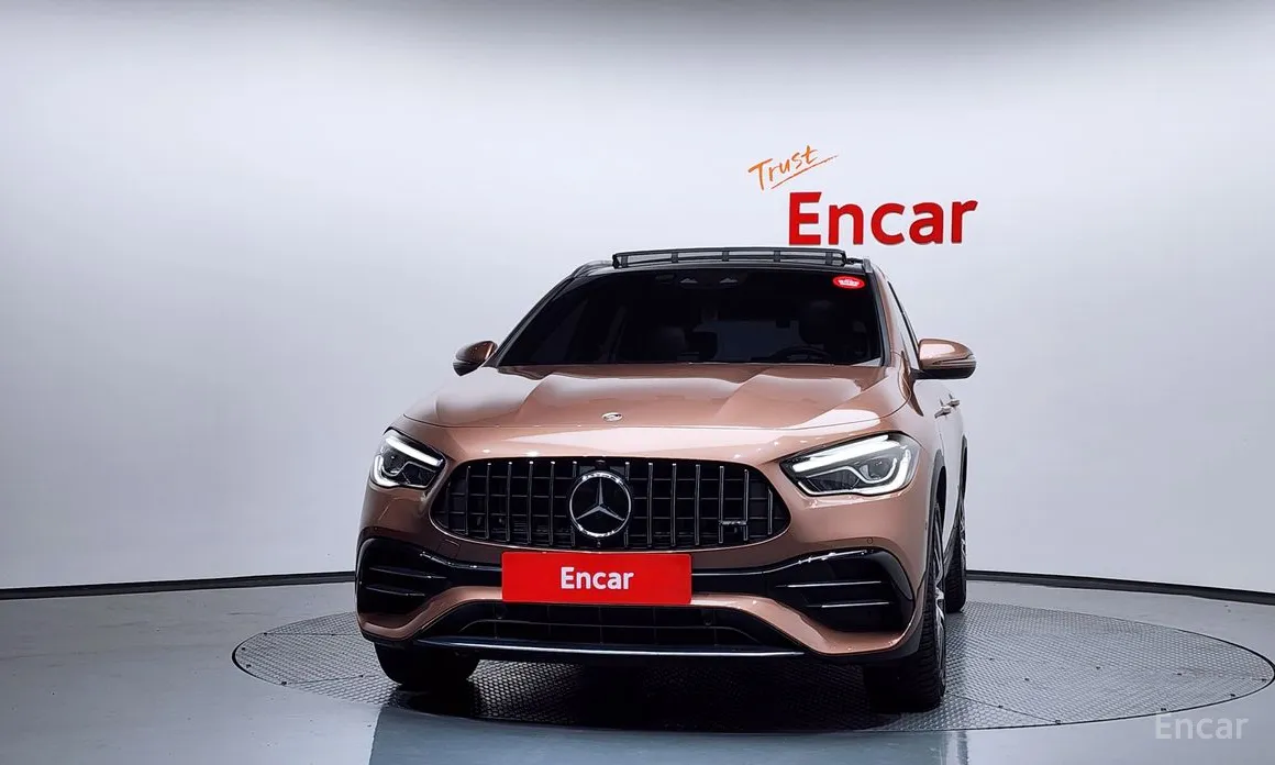 Фото 3 - Mercedes-Benz GLA-Class