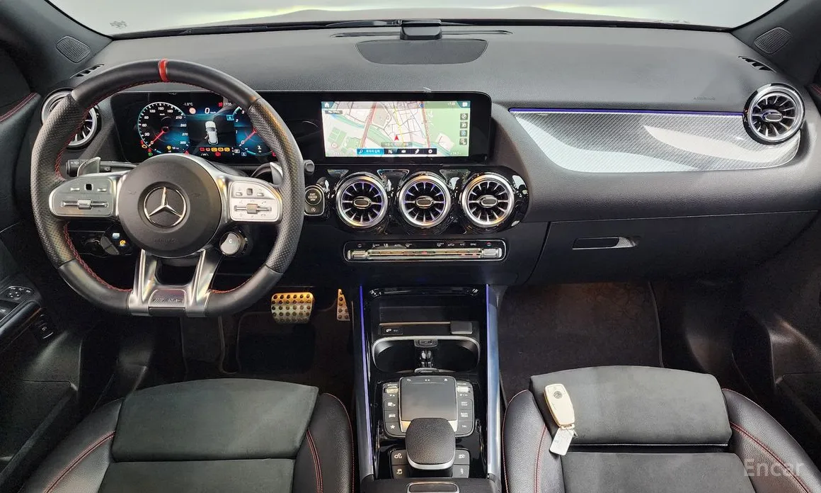 Фото 7 - Mercedes-Benz GLA-Class