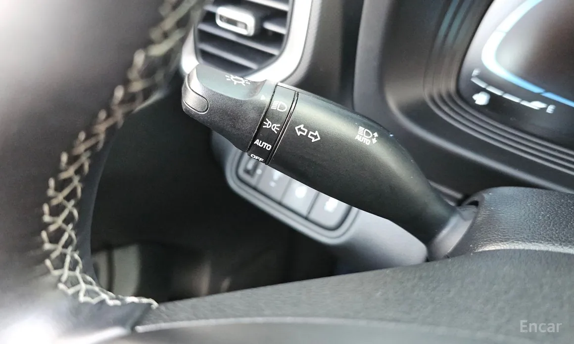 Фото 19 - Hyundai Venue