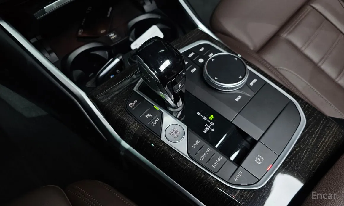 Фото 9 - BMW 3 Series