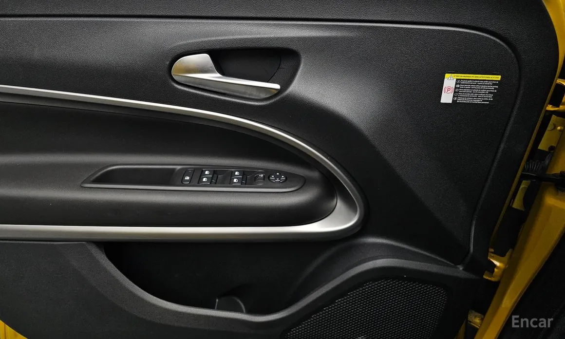 Фото 17 - Jeep Avenger