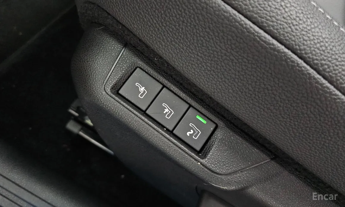 Фото 18 - Jeep Avenger