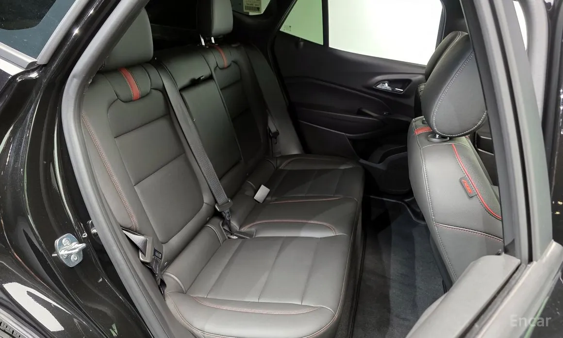 Фото 12 - Chevrolet Trax