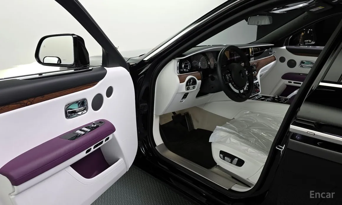 Фото 10 - Rolls-Royce Ghost