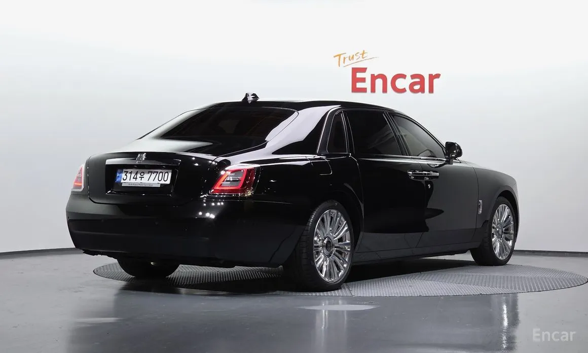 Фото 2 - Rolls-Royce Ghost