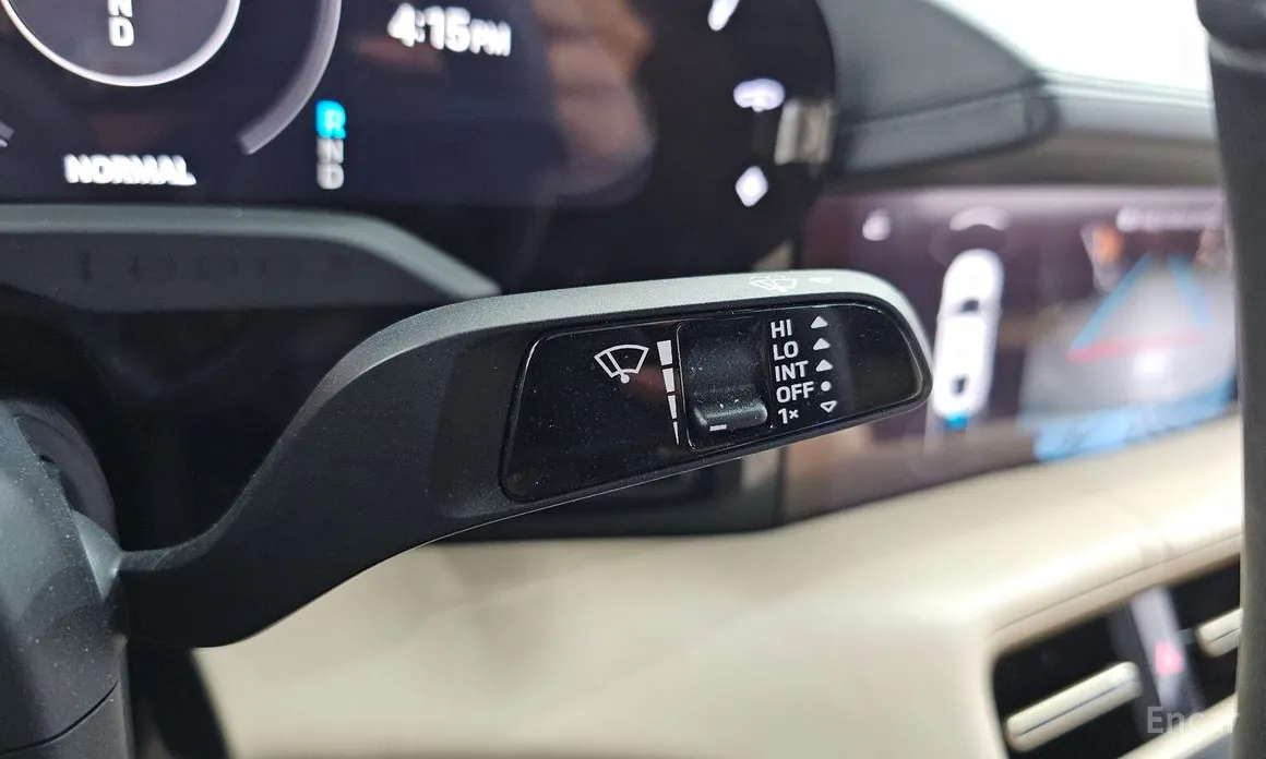 Фото 9 - Porsche Taycan