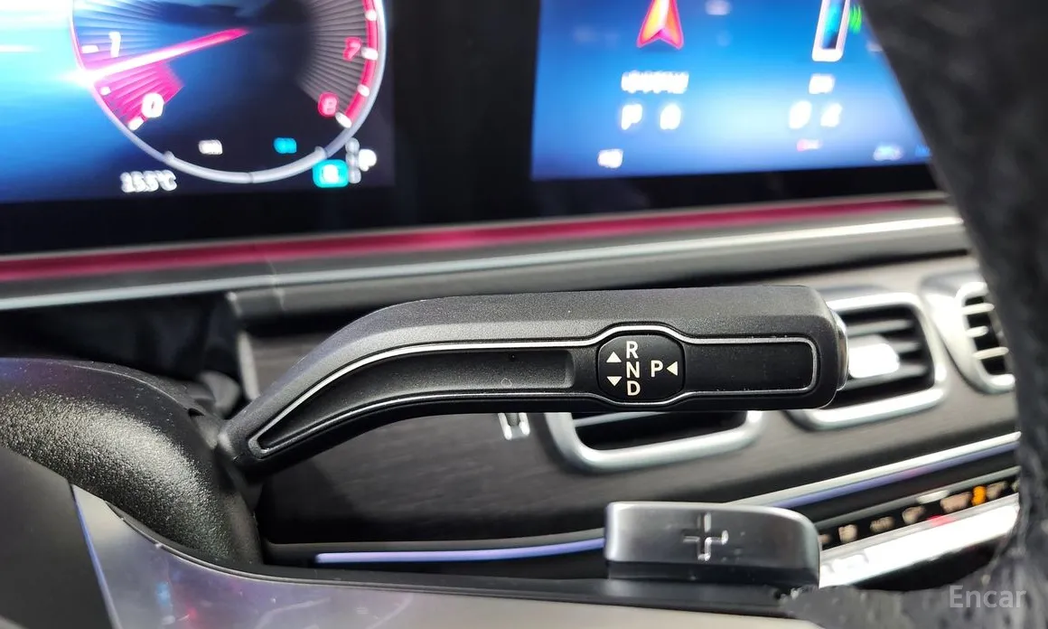 Фото 9 - Mercedes-Benz GLE-Class