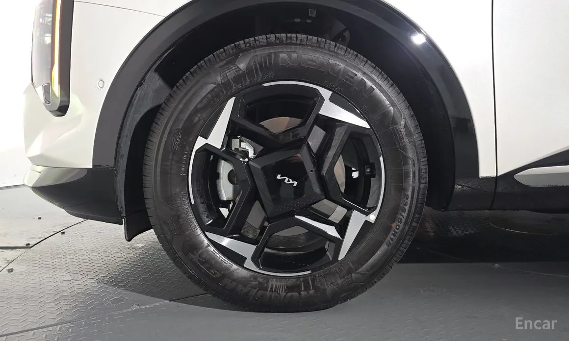 Фото 5 - Kia Sportage