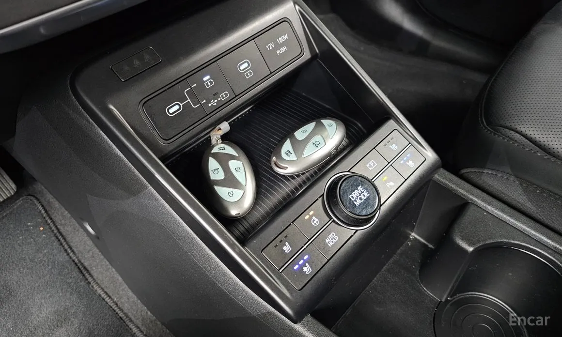 Фото 17 - Hyundai Kona