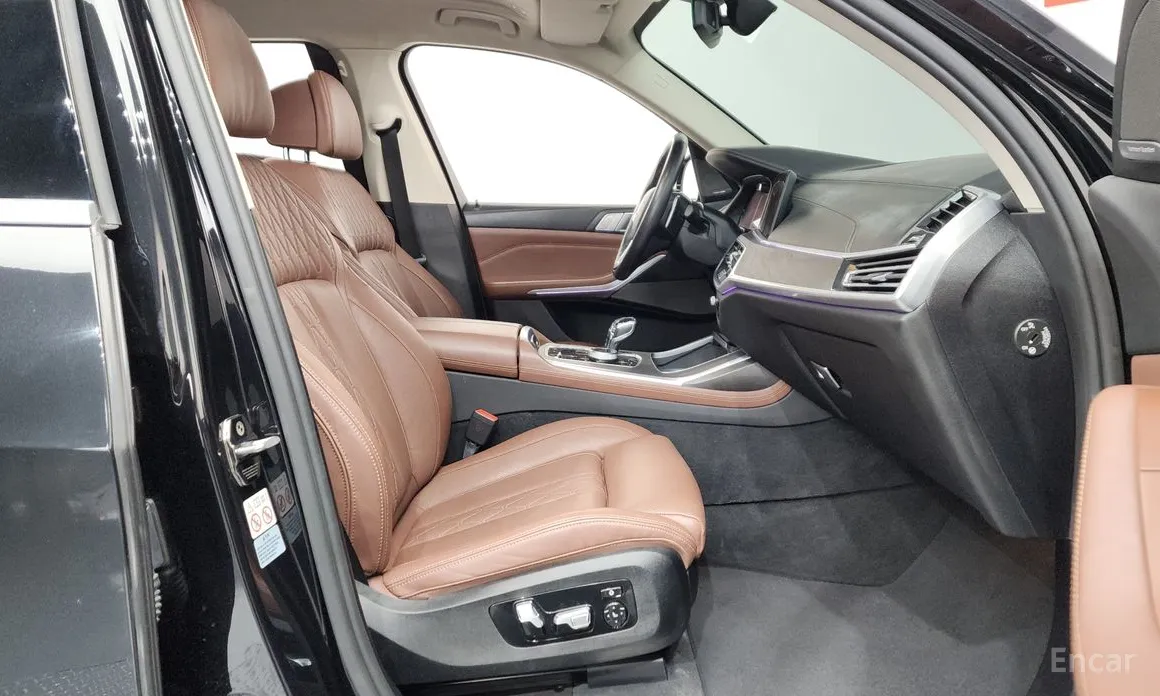 Фото 11 - BMW X7