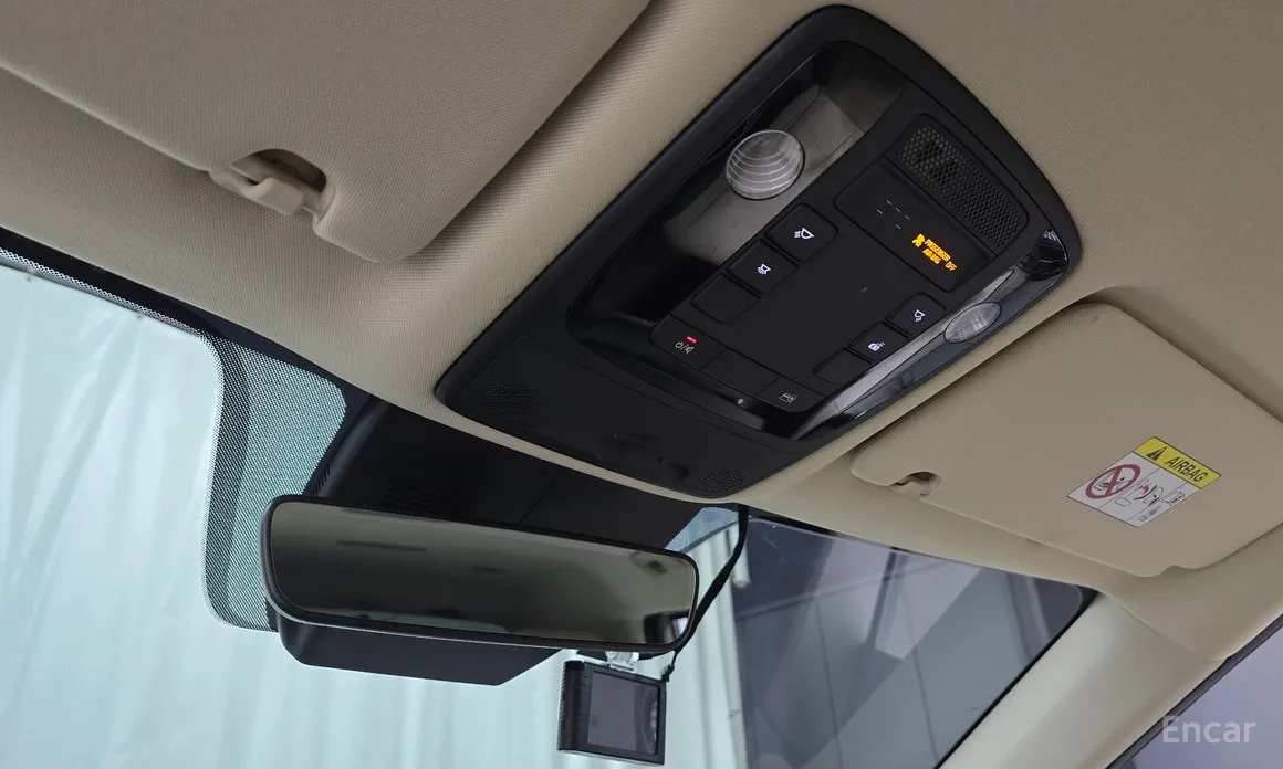 Фото 18 - Kia Carnival