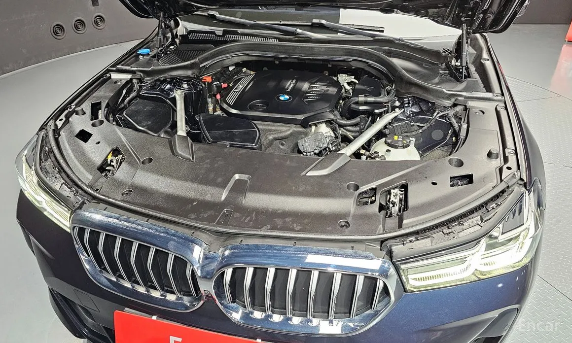 Фото 6 - BMW Gran Turismo