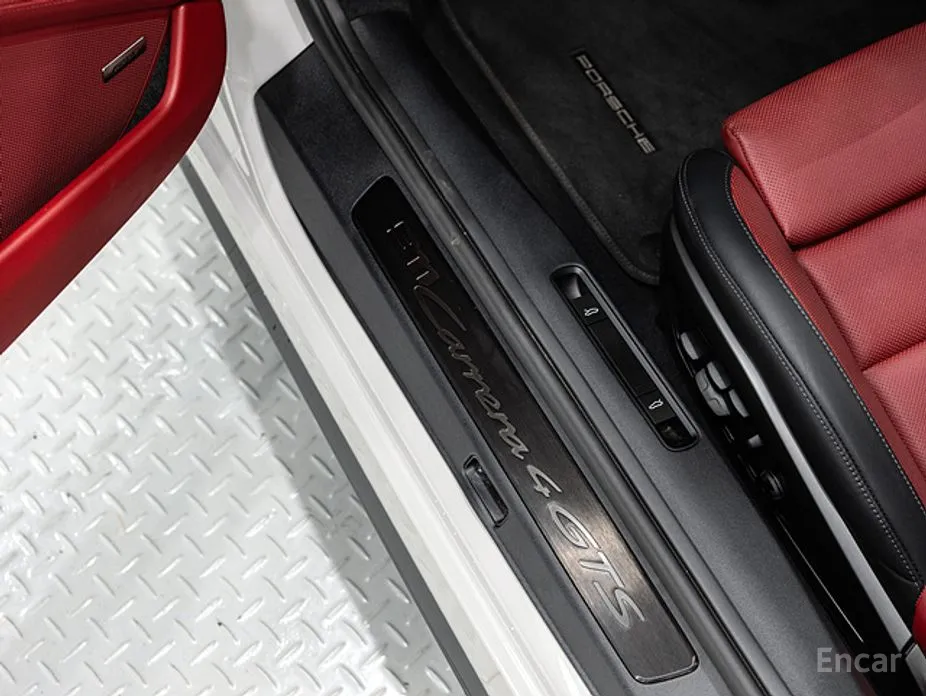 Фото 19 - Porsche 911